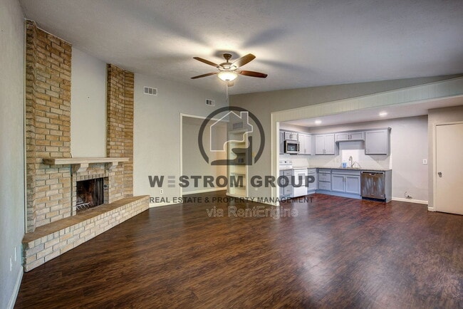 Photo - 4024 Bristlecone Ln