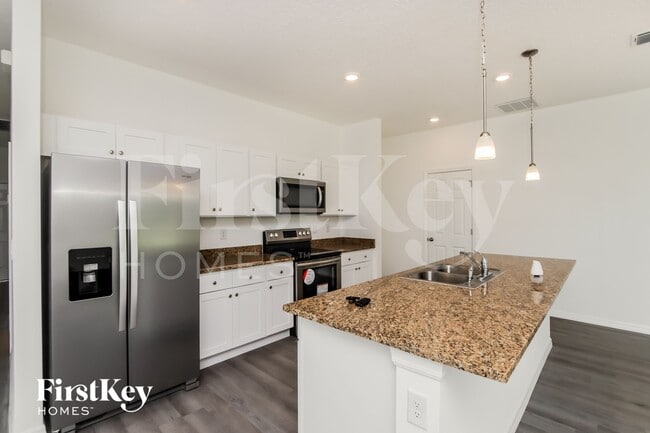 Photo - 1021 Locust Ave