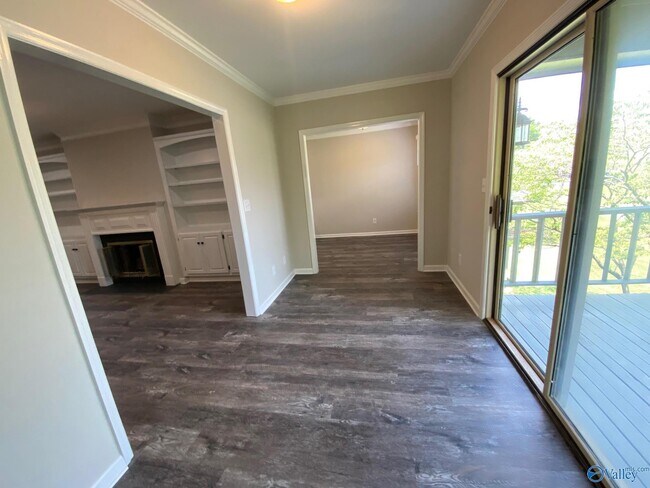 Photo - 309 Kensington Ct SW Unit 309