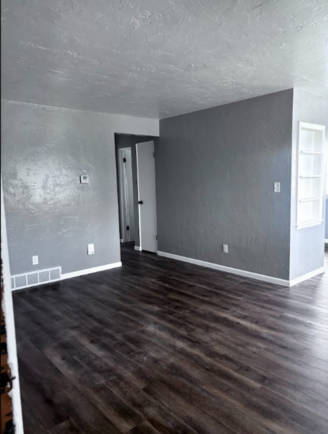 Photo - 1357-1359.5-13595 W 4th St Unit 1359.5