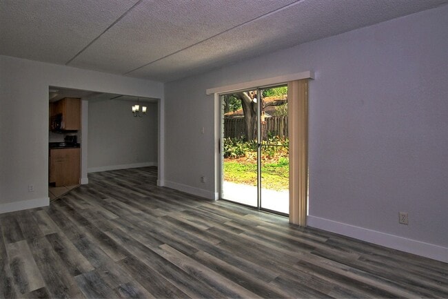 Photo - 2/2, 1st floor, fully renovated, Winter Park unit for rent!