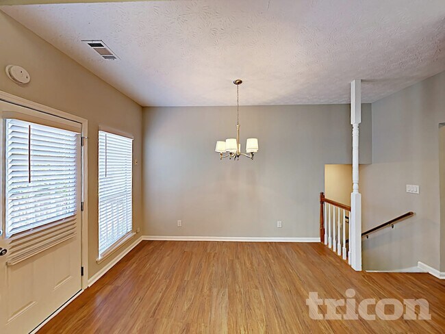 12310 Riviera Dr