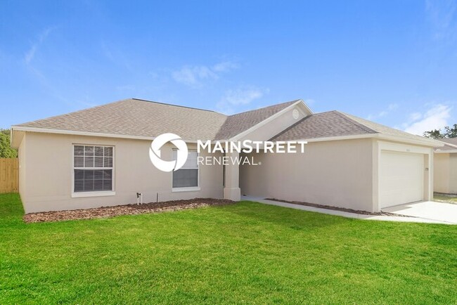 4 Bedroom Pet-Friendly Home in LAKELAND, FL with Main Street Renewal