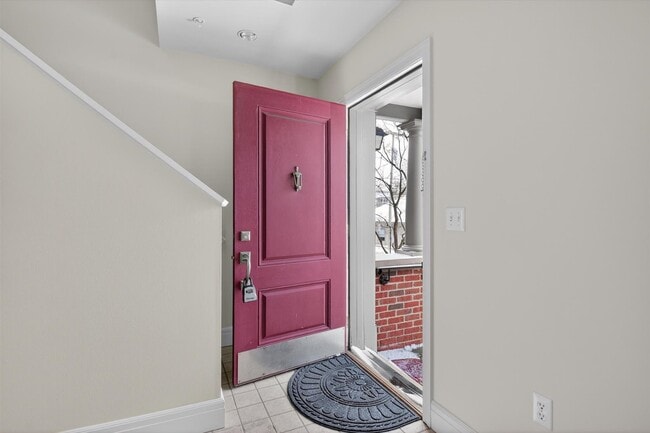 Photo - 417 S Ashley St