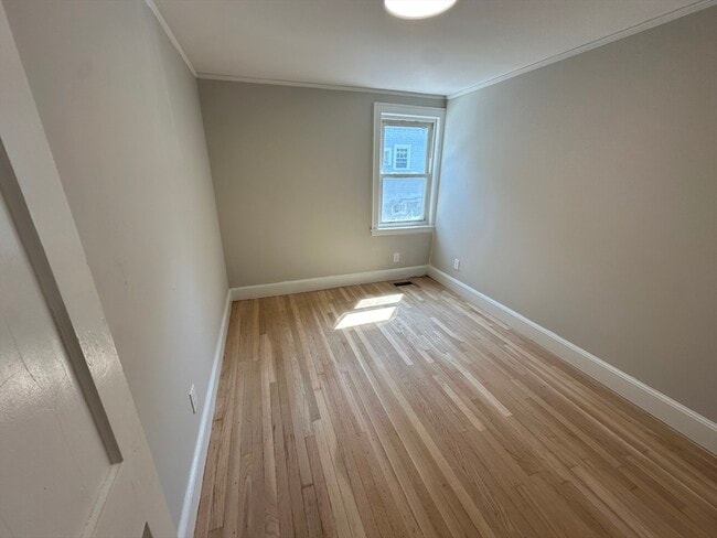 Photo - 25 Kirkwood Rd Unit 1