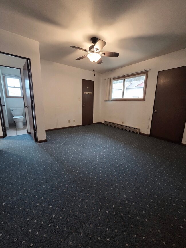 Photo - 3845 Cliffside Dr Unit 3845