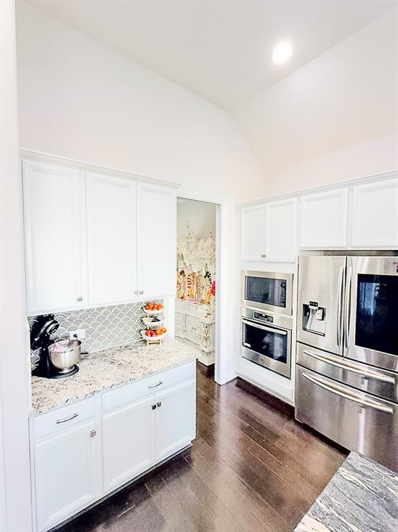 Photo - 4301 Logan Ridge Dr