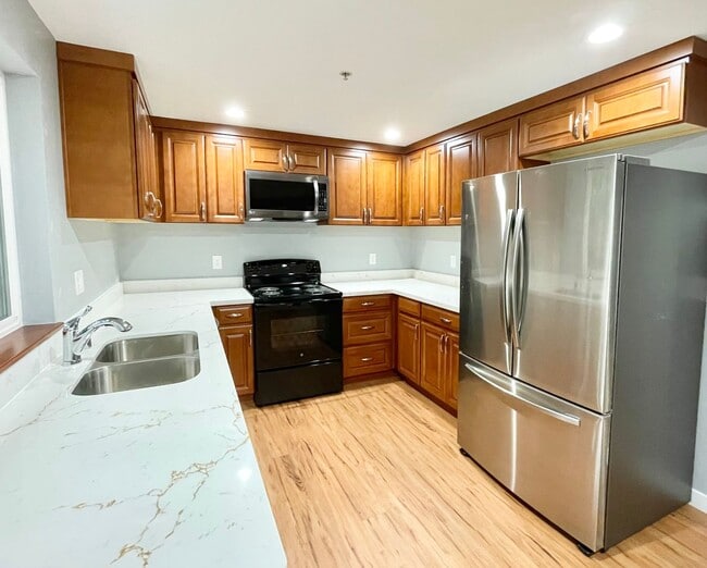 Photo - 15313 15th Ave NE Unidad C