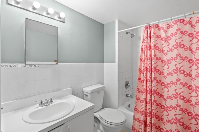 Photo - 104 SW 9th St Unit 305