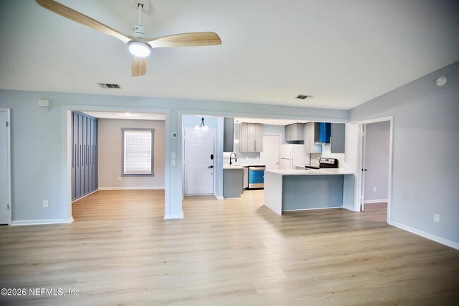 Photo - 3542 Sheldrake Dr