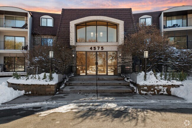 Building Photo - 4575 W 80th Street Cir Unit #238 Rental