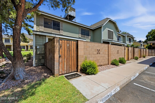 Photo - 4840 E Mineral Rd