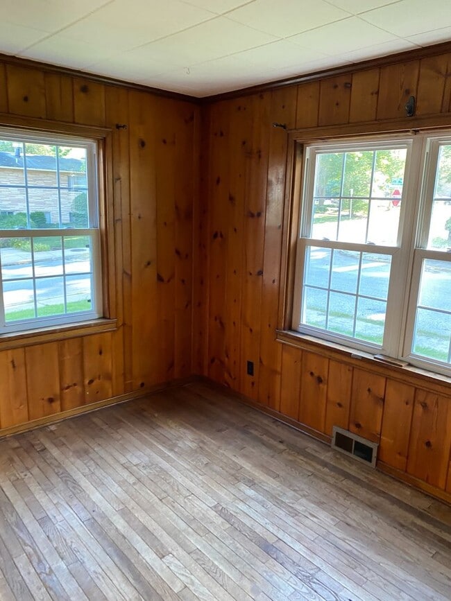 Photo - 120 E 17th St Unidad 1