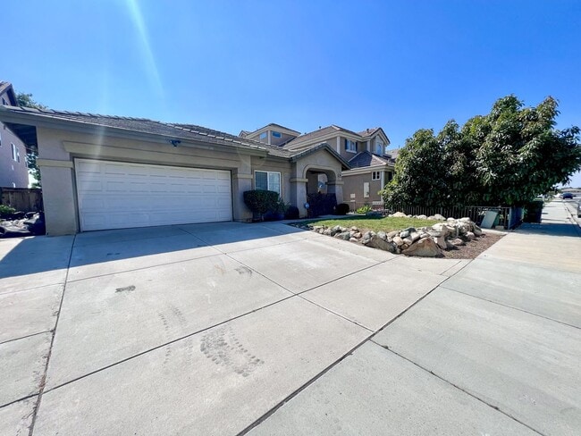 Photo - Wonderful 4 bedroom Single Story Murrieta Home for LEASE!