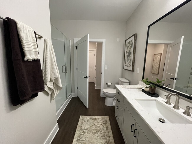 BellaAge Bath - BellaAge Hickory