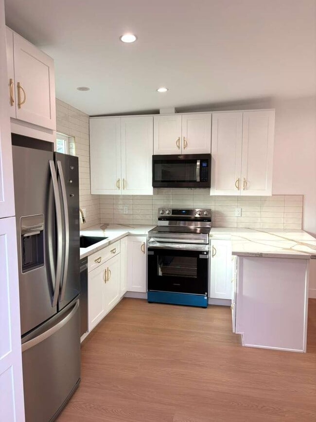 Photo - 10775 W Olympic Blvd