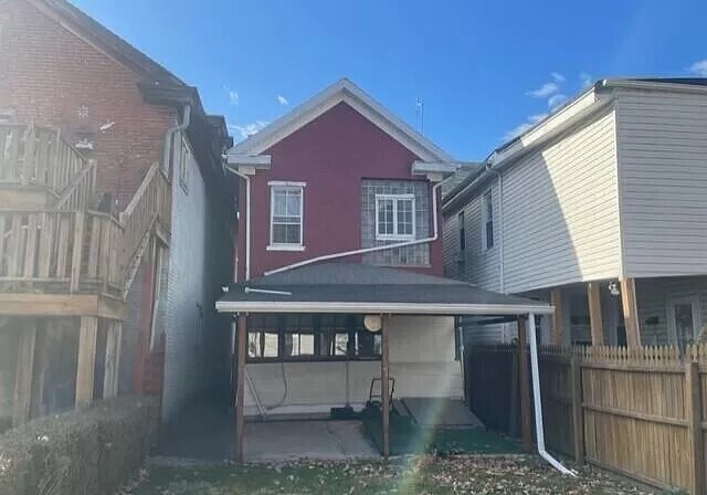 Photo - 204 N 4th St