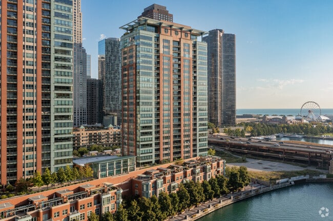 Photo - Riverview Condominiums