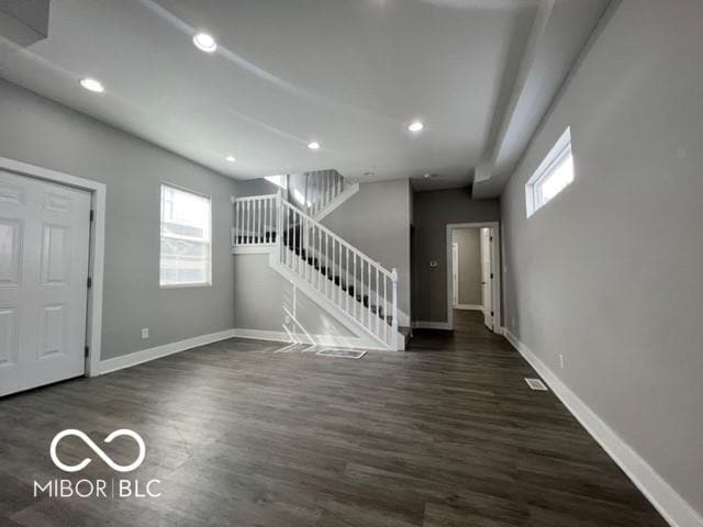 Photo - 1555 English Ave