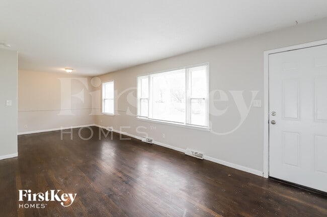 Photo - 1403 NE 67th Pl