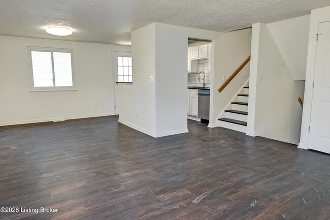 9310 Plumwood Pl