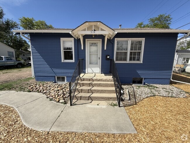 Building Photo - 519 23rd St Rental