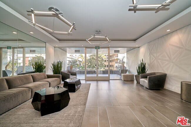 Photo - 425 S Willaman Dr Unidad 307