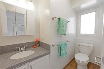 Photo - 303 Lili?uokalani Ave