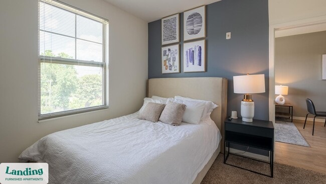 Photo - 2017 Brook Rd Unit 405