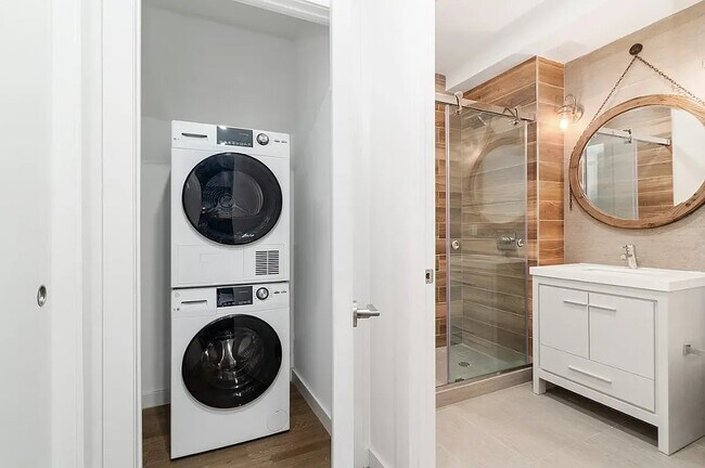 Photo - 41-32 27th St Unit 12C