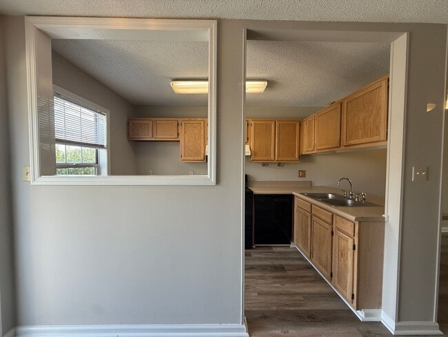 Photo - Updated 2BR/1.5 BATH Townhome in Augusta/Martinez Area