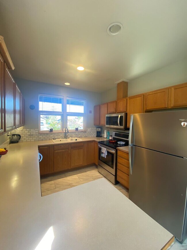 Photo - Single level home located in Redmond!  RV ...