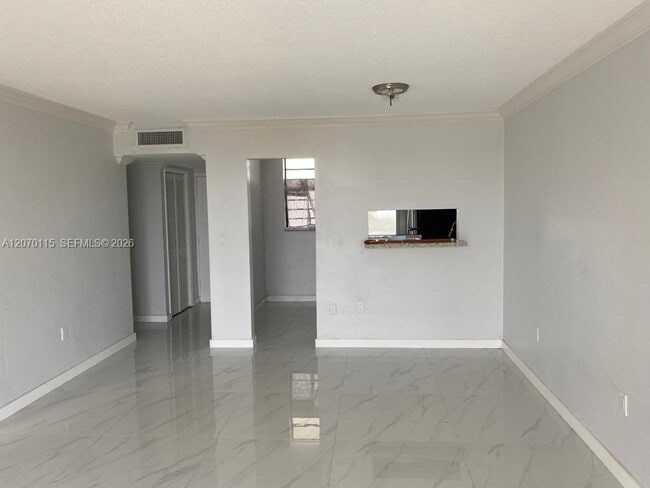 Photo - 2859 Leonard Dr Unidad G408
