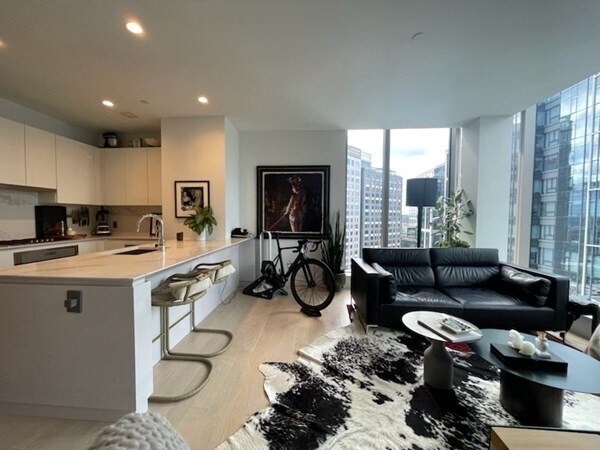 Photo - 137 Seaport Blvd Condo Unit 1707