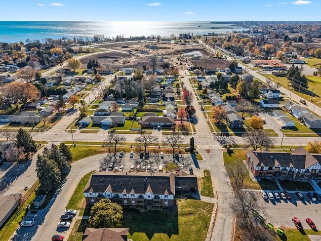 Cedar Grove Apartments