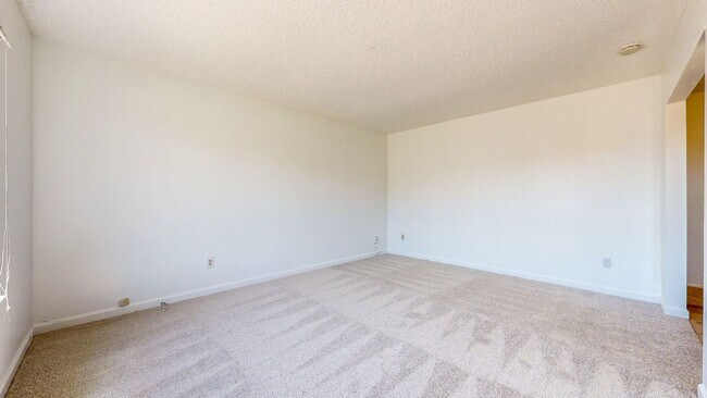 Photo - 4 Bedroom 2 Full Bathroom Single Family Ho... House