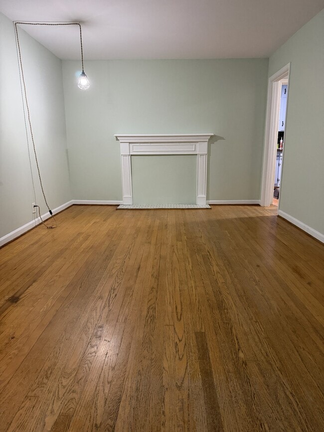 Photo - 3220 Avondale Ave