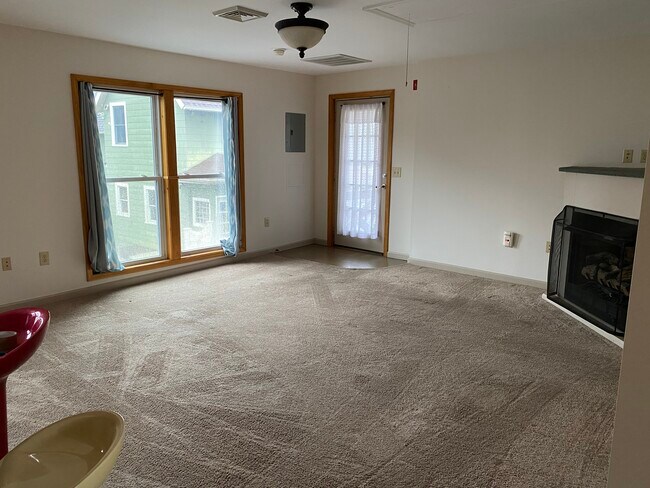 Living room - 11 Stahlman Pl Unidad Apartment 2R