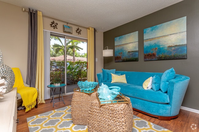 2BR, 2BA - Bradley