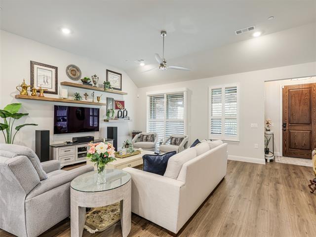 Photo - 3770 White Clover Ln