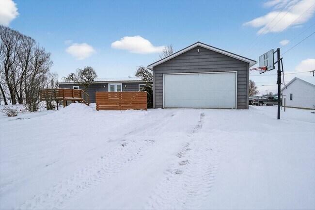 Photo - 18025 Doehrman Rd