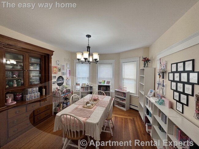 Photo - 1027 Broadway