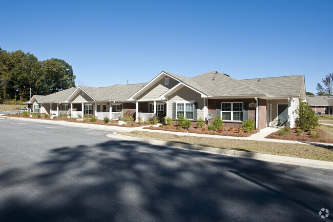 Maple Square Apartments