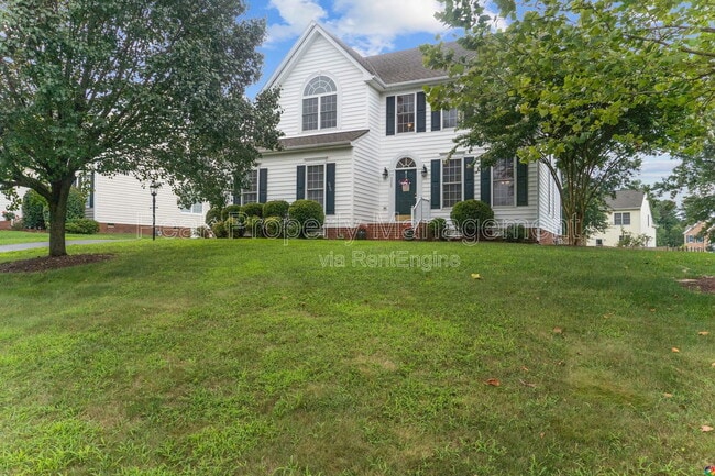 Photo - 5525 Barnsley Terrace