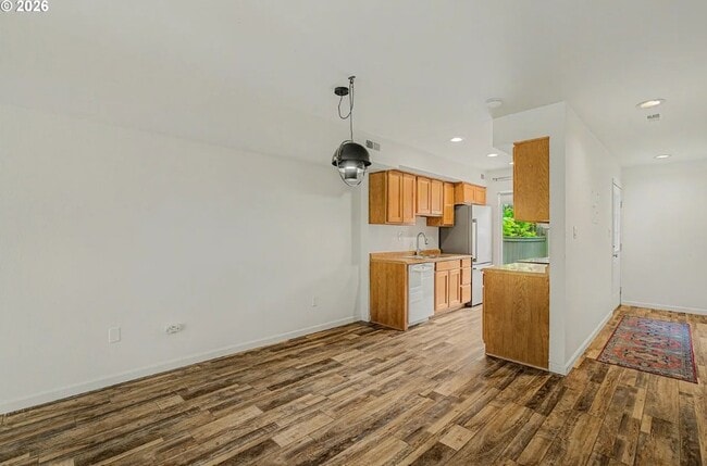 Photo - 1653 NW Midlake Ln Unit Midlake