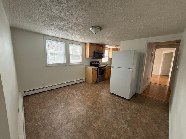 Photo - 13 Union St Unit 3