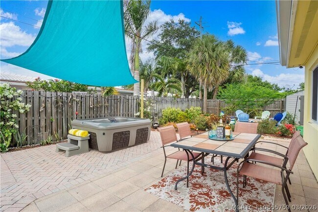 Photo - 161 SE 5th Ct