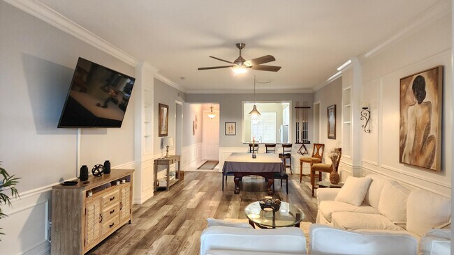 Photo - 35 Harbour Isle Dr W Unit 104