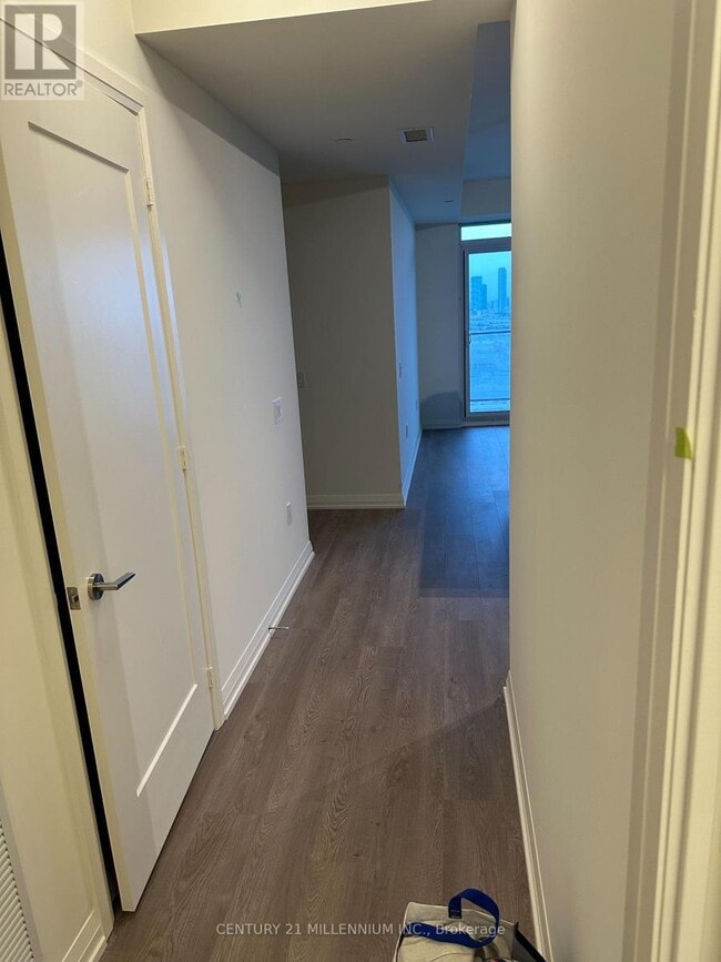 Photo - 8960 Jane St Unit 2212