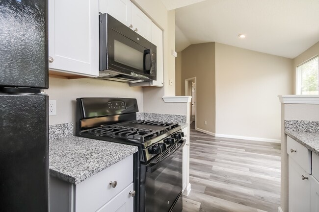 Photo - 7223 Londres Dr